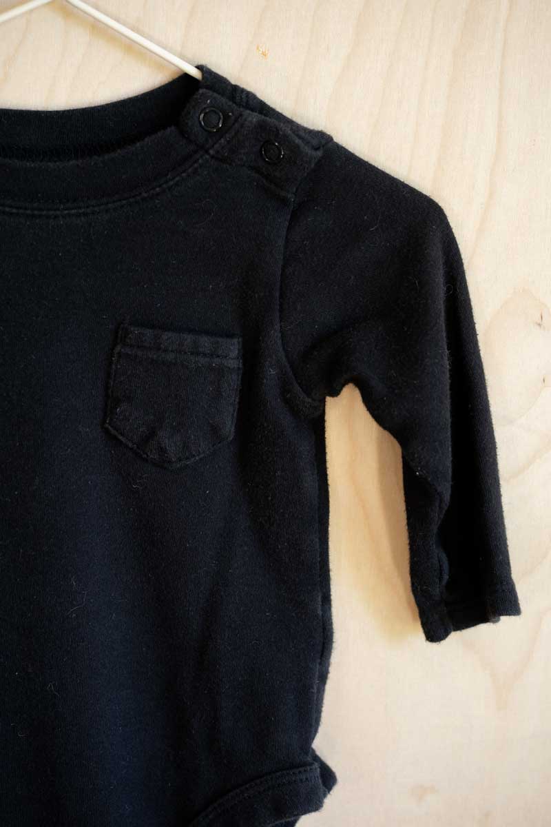 Black Long Sleeve Bodysuit: 3-6mos