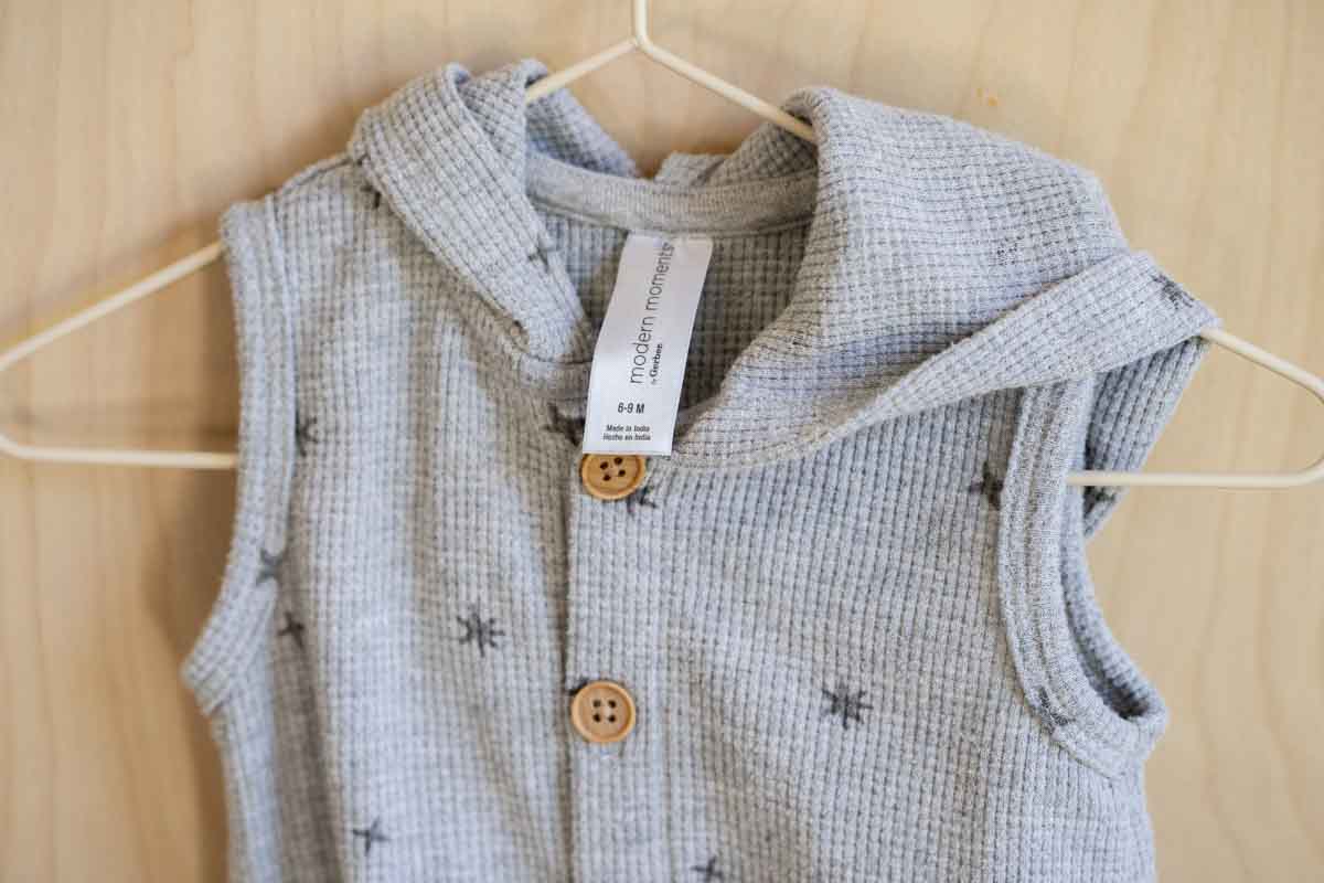 Grey Waffle Stars Hooded Romper: 6-9mos