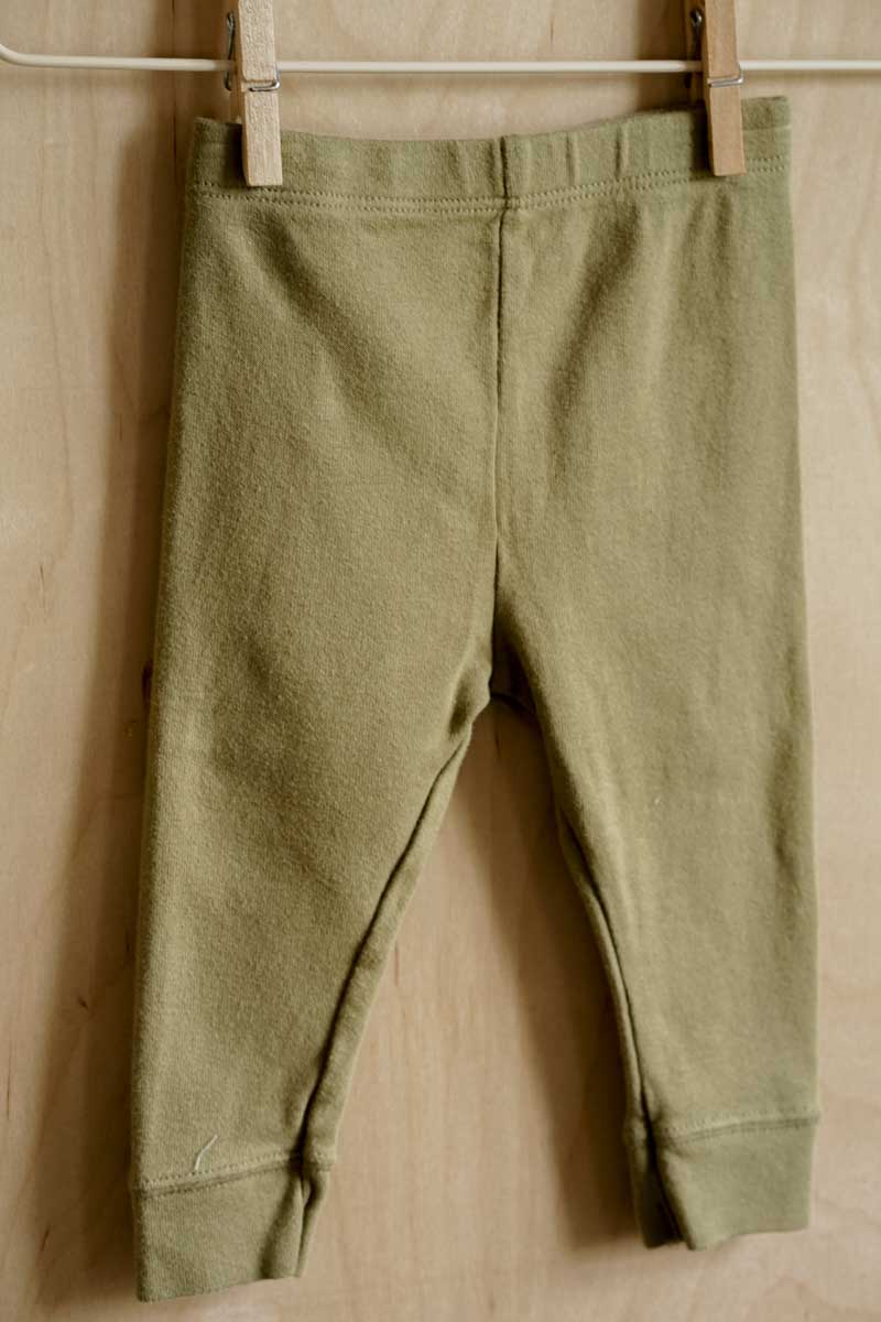 Green Leggings: 3-6mos