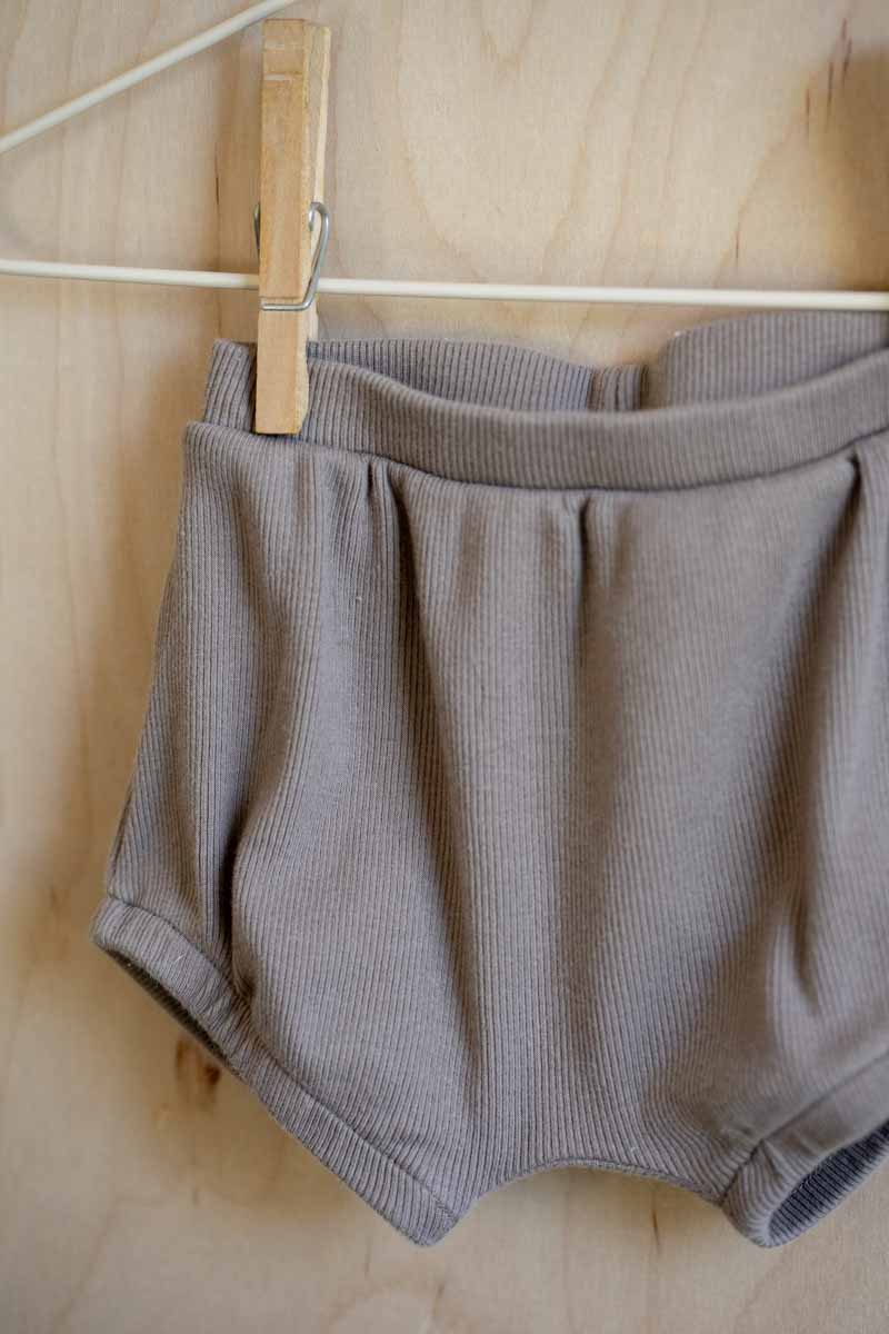 Taupe Organic Ribbed Bloomers: 3mos