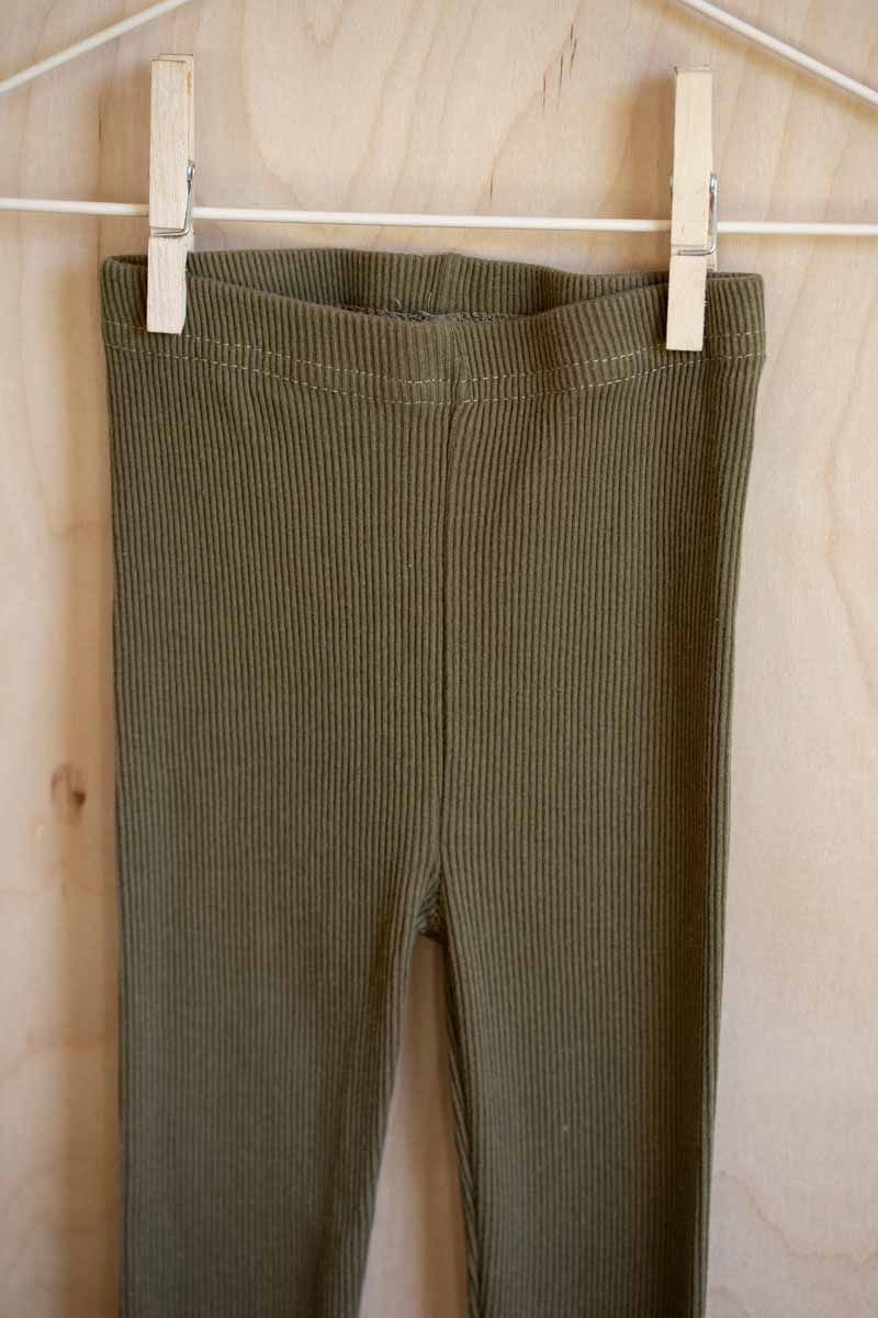 Green Ribbed Leggings: 18mos