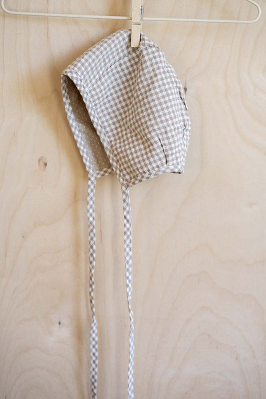 Tan Gingham Reversible Danish Bonnet: 6-12mos