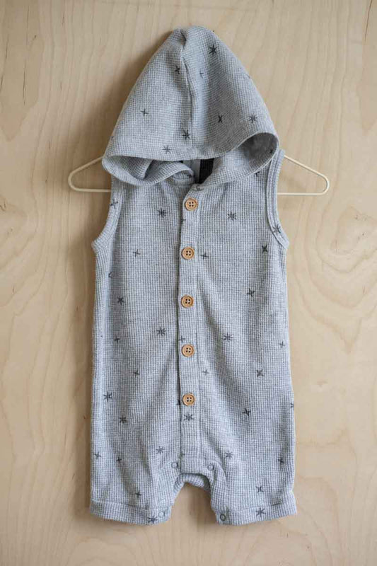 Grey Waffle Stars Hooded Romper: 6-9mos