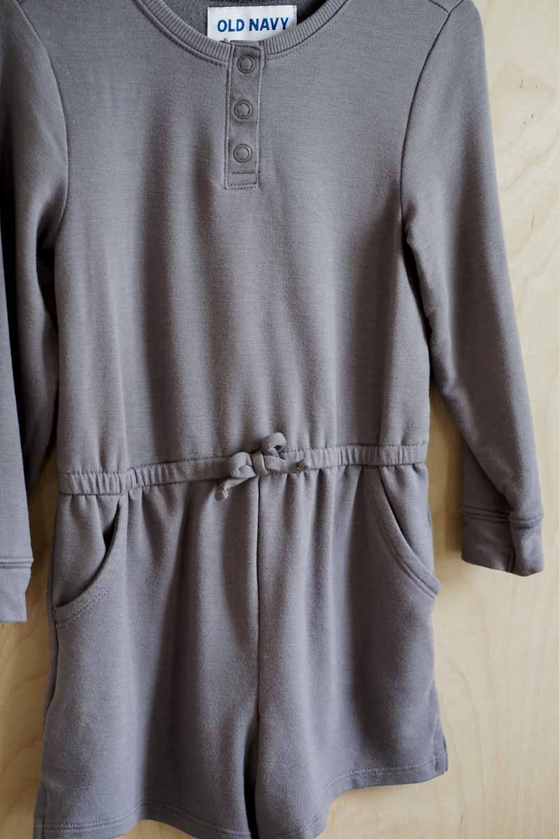 Grey Sweater Short Romper: 3T