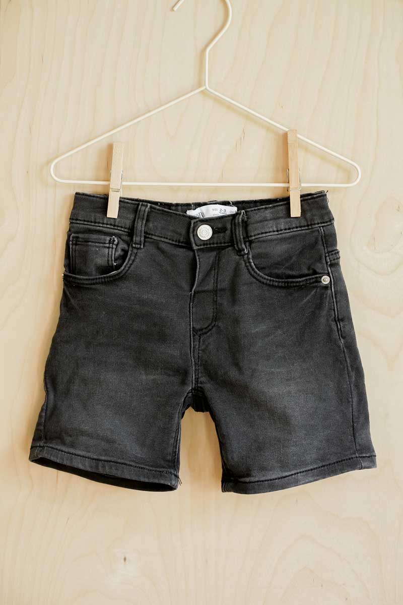 Black Faded Denim Shorts: 2-3T