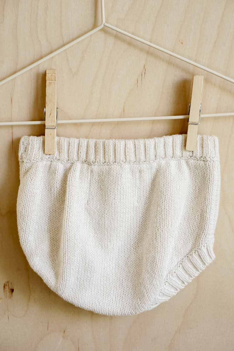 Cream Knit Bloomers: 0-3mos